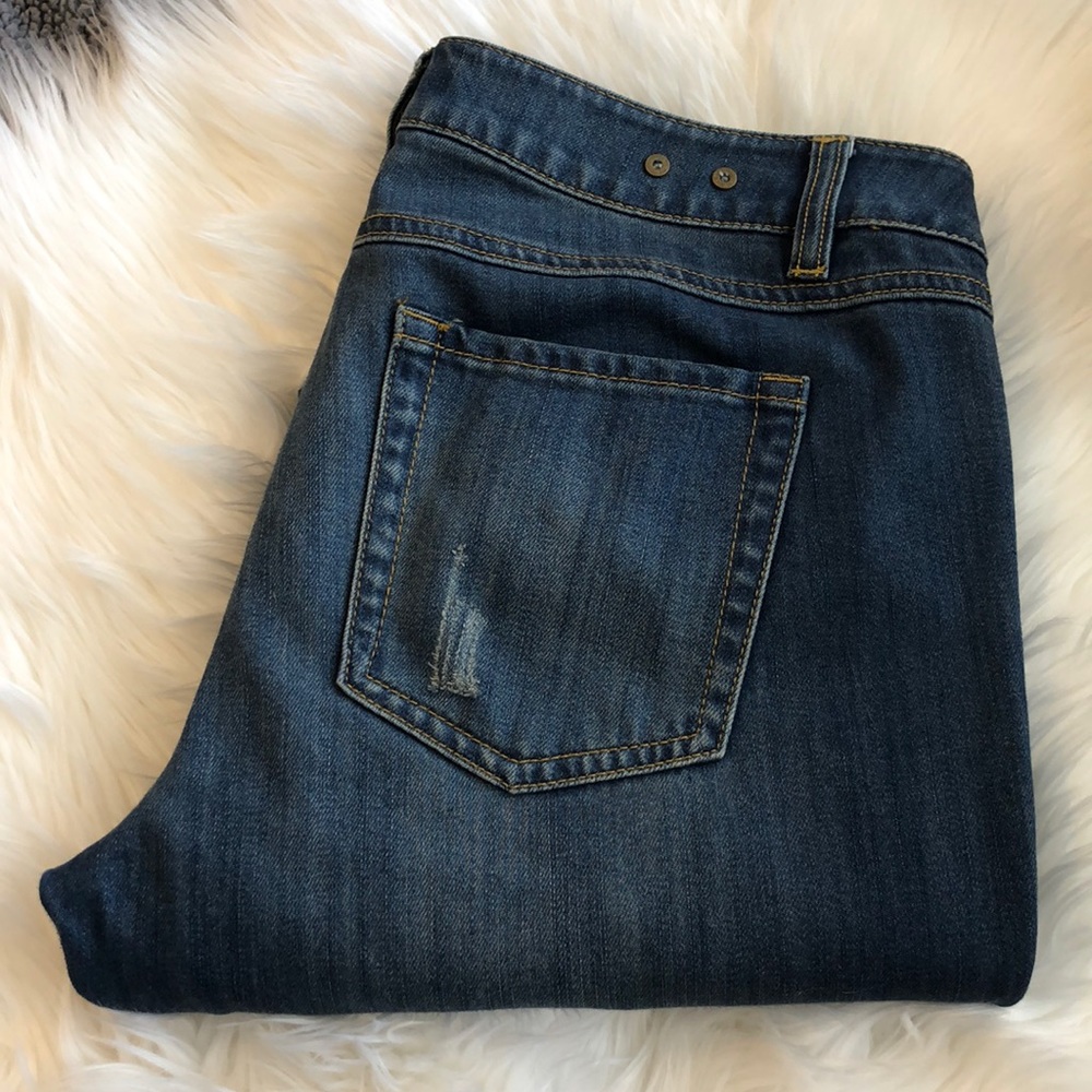 CAbi | #5165 Distressed Slim Boyfriend Jeans📦